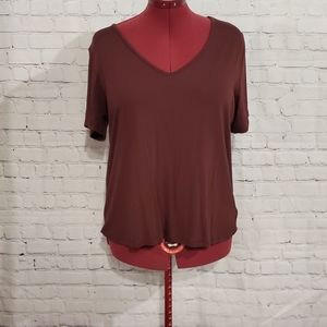 *Free add-on with  a purchase* Purple Old Navy t-shirt